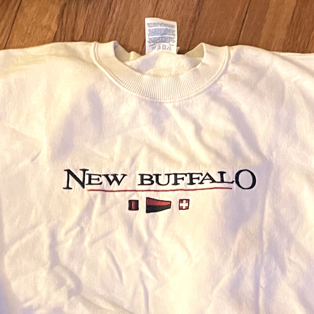 ⛵️🎣New Buffalo, MI Sweatshirt🎣⛵️~ med